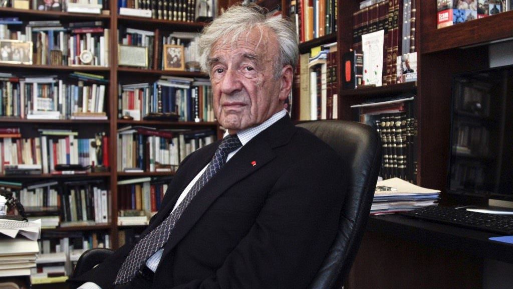 Books-Elie-Wiesel_Horo-e1387427780296